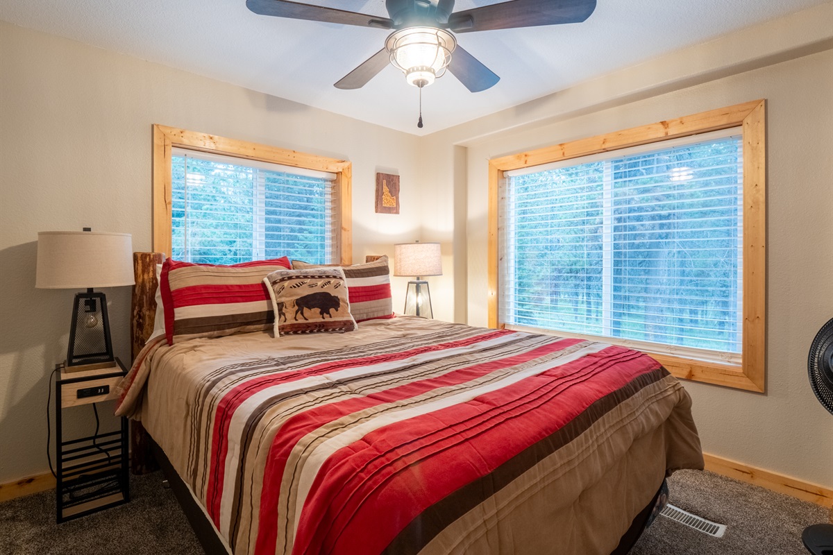 Buffalo Guest Bedroom #3