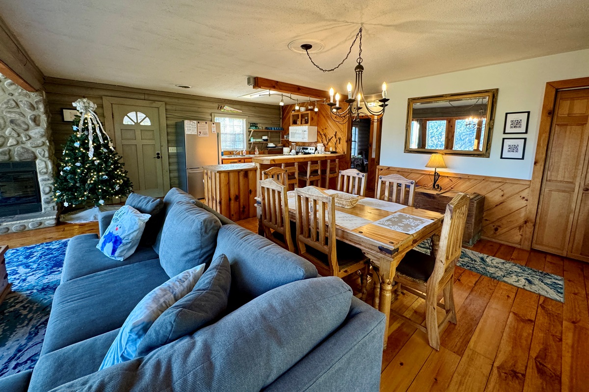 CHRISTMAS DINING & KITCHEN WITH VIEW