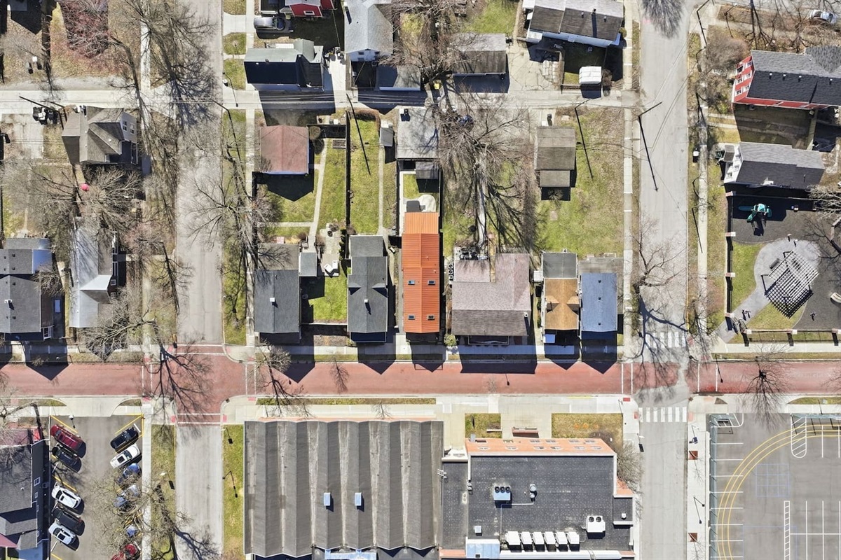 Top-down perspective highlighting the home’s position and nearby streets