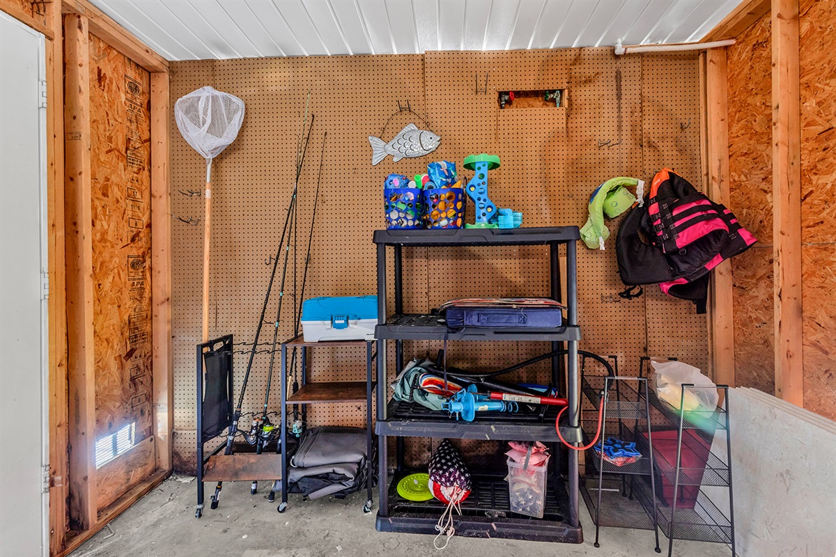 Plenty of fishing gear and beach essentials for your trip!