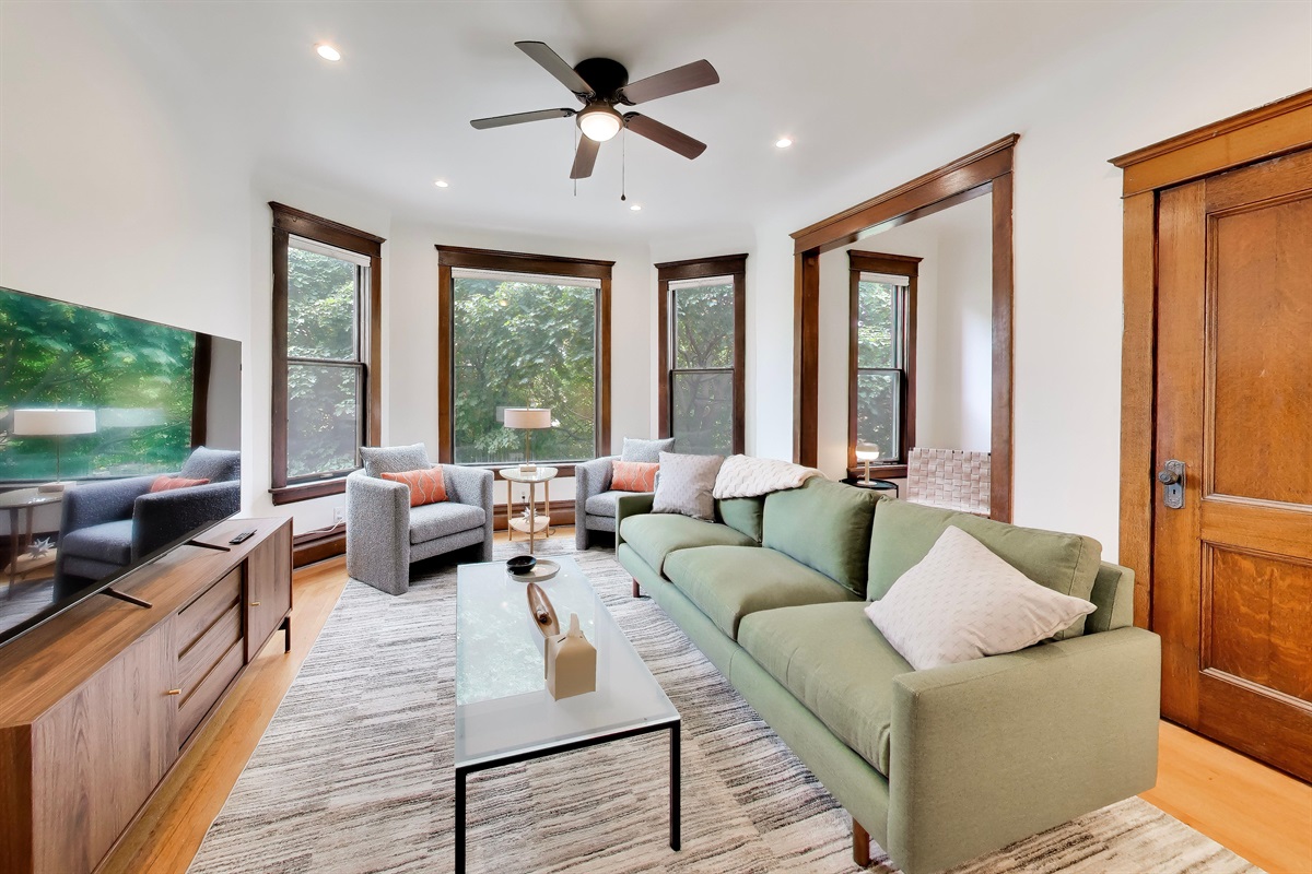 Upper Unit - Living Room