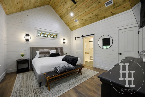 Master bedroom - King bed with night stands, dresser, closet