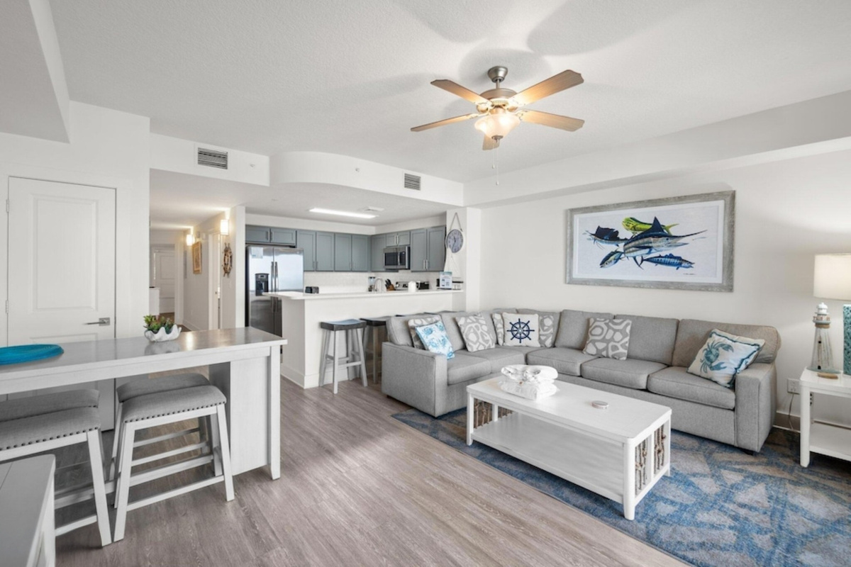 Living and dining area