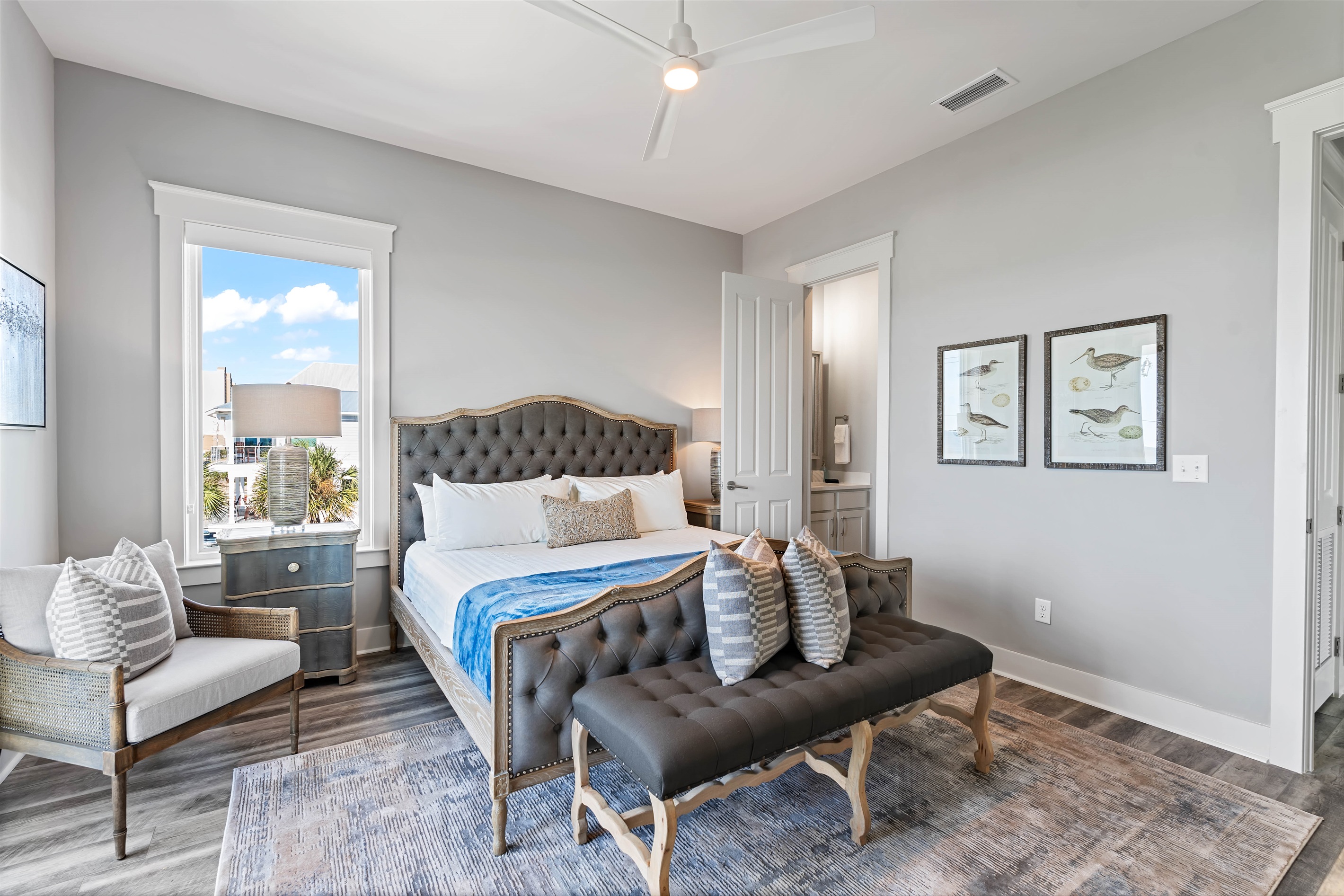 Top Floor King Bedroom