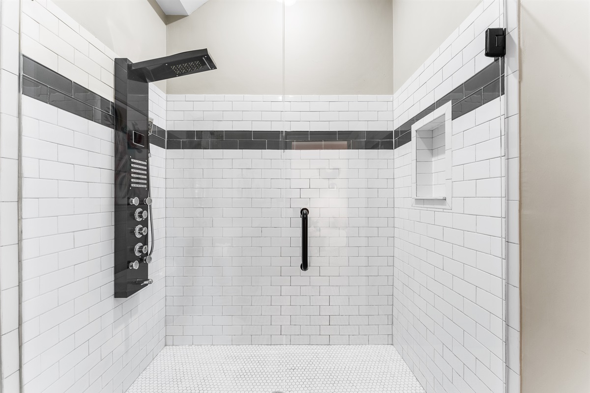 Main Level Full Bath