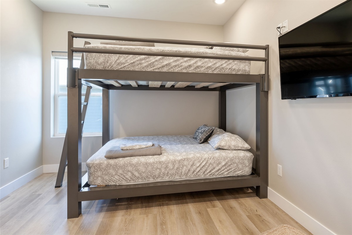 Upper level bunk room #5