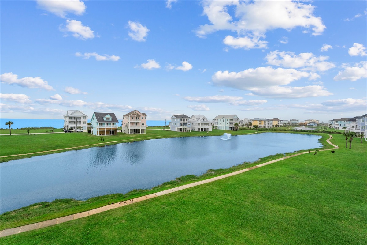 5beabbd8c65b453d837c683913acae6b Large | Beachhouse | Texas | TX | Vacation Homes | Galveston | Crystal Beach | Kokomo | Breezy Days | Beachfront Elegance | Sunrise Serenity | Southern Sands Property Management, LLC