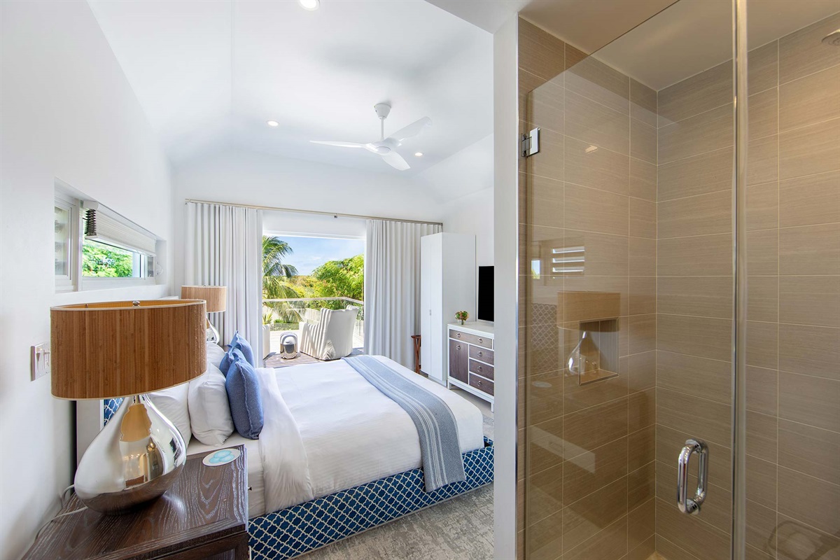 Oceanside 2nd Floor King Bedroom SHOWER