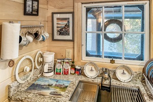 Fully equipped, electric cooktop stove, mini fridge, microwave, drip coffee maker, cooking basics, dishware, utensils