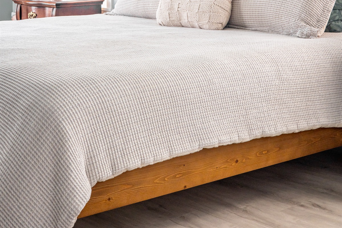 Comfy king size bed