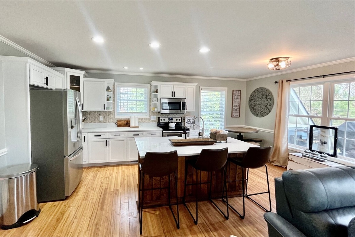 Gorgeous, newly remodeled kitchen