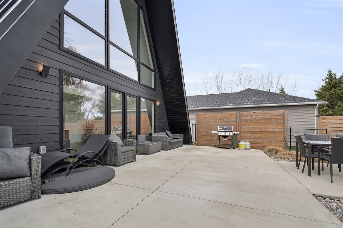     &ldquo;BBQ and outdoor dining for summer evenings&rdquo;