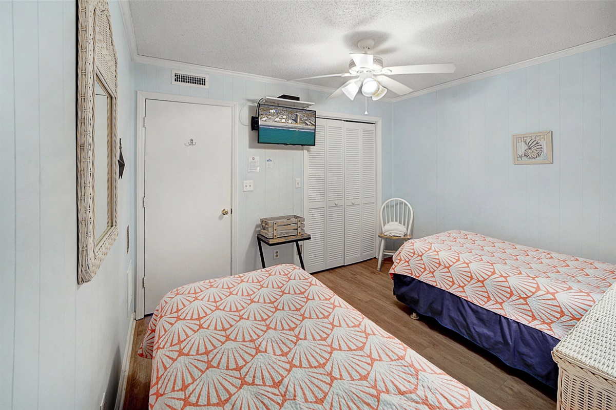2 Bedroom