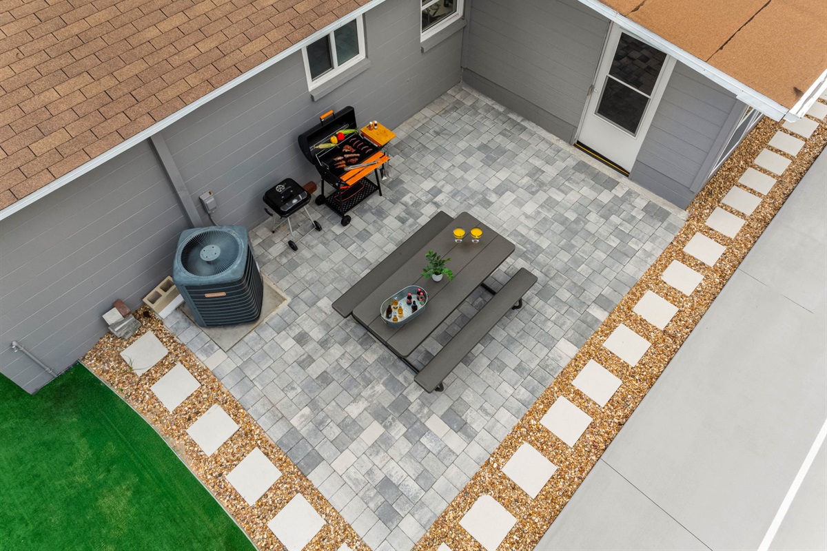 Host your own little gathering—this outdoor space is built for connection.
