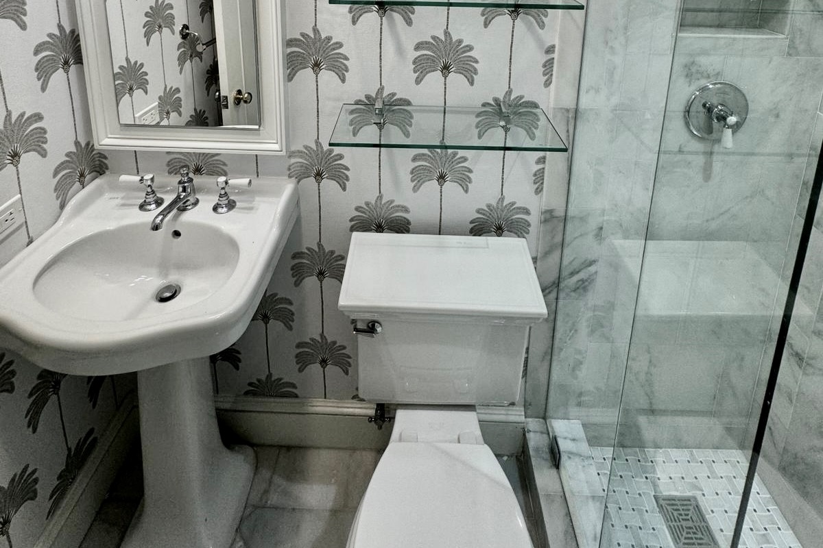 New bath wallpaper & glass shelves