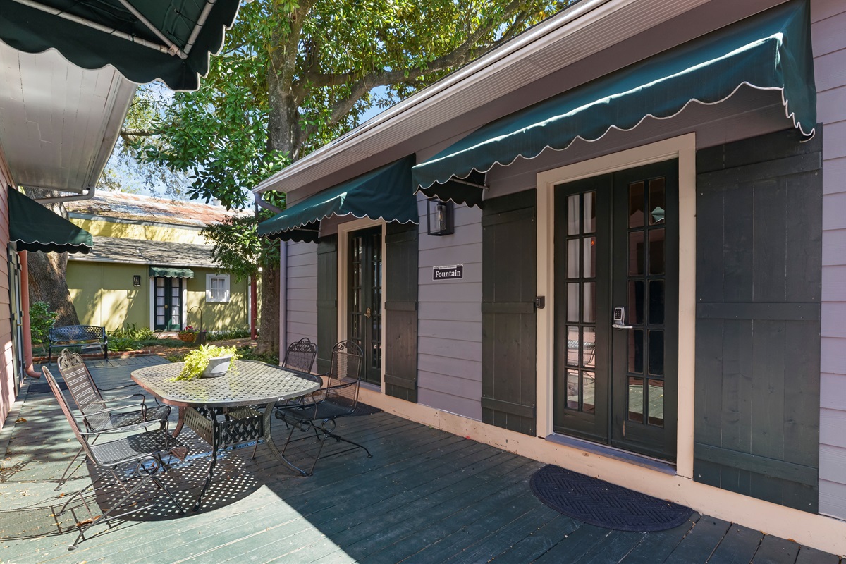 Exterior of Fountain Guesthouse