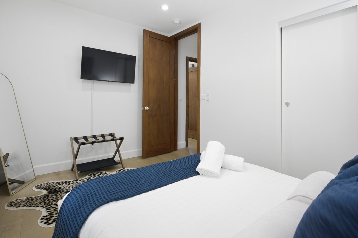 Wake up refreshed and enjoy a comfortable space designed for easy vacation living.