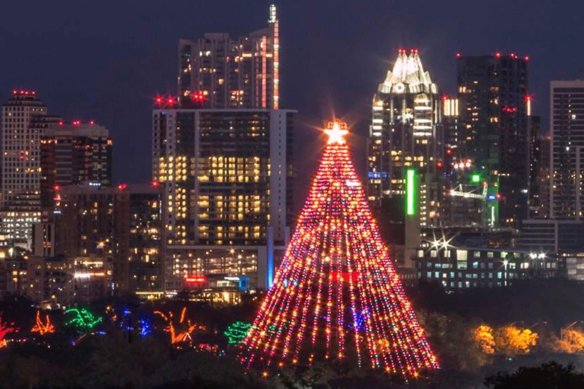 easy access to downtown trial of lights