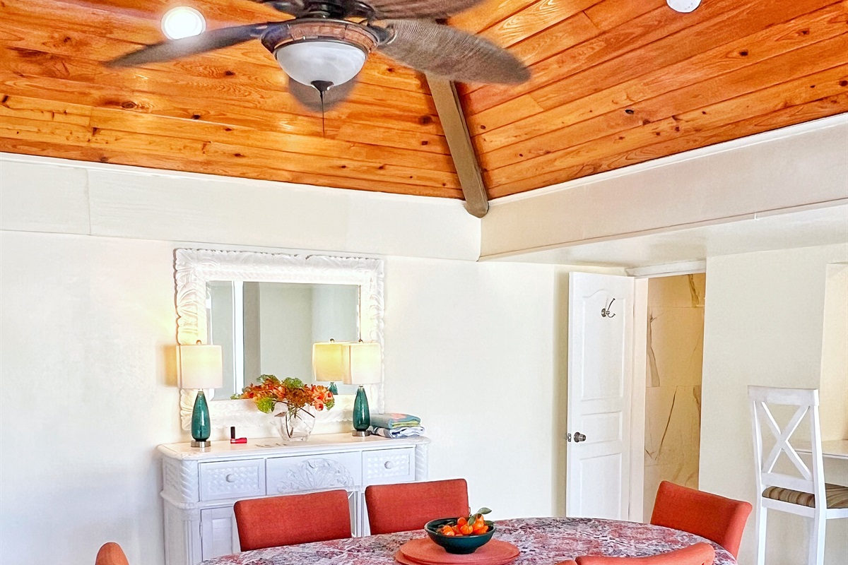 Open, airy, and just right for enjoying meals and planning the day ahead.