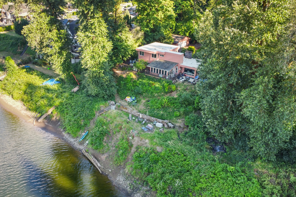 On the edge of the Willamette — your private cottage on our shared riverfront property.