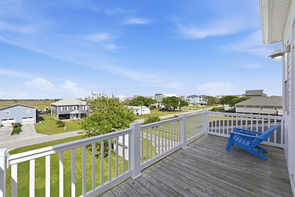Welcome to The Lookout on 9th, where coastal views and laid-back mornings await