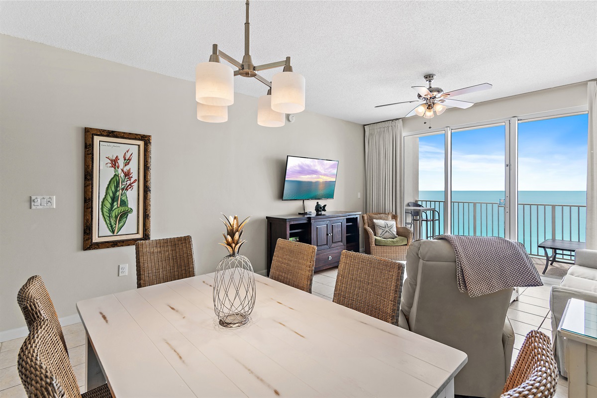 Gulf view Dining at Majestic Sun A1105!