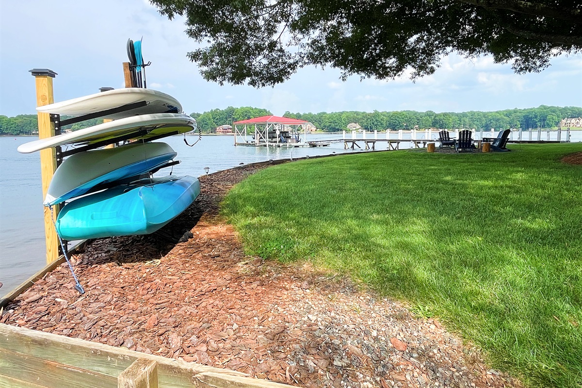 Paddleboards and kayaks available.