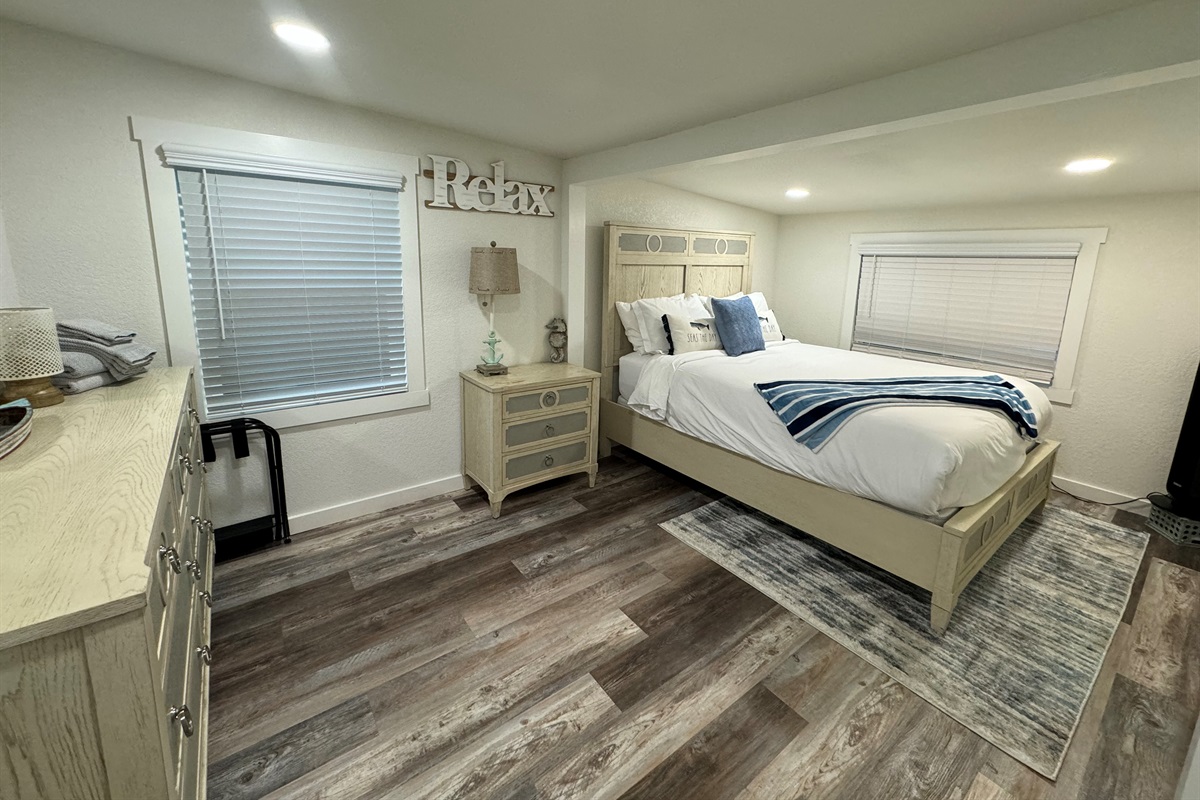 First bedroom with queen bed