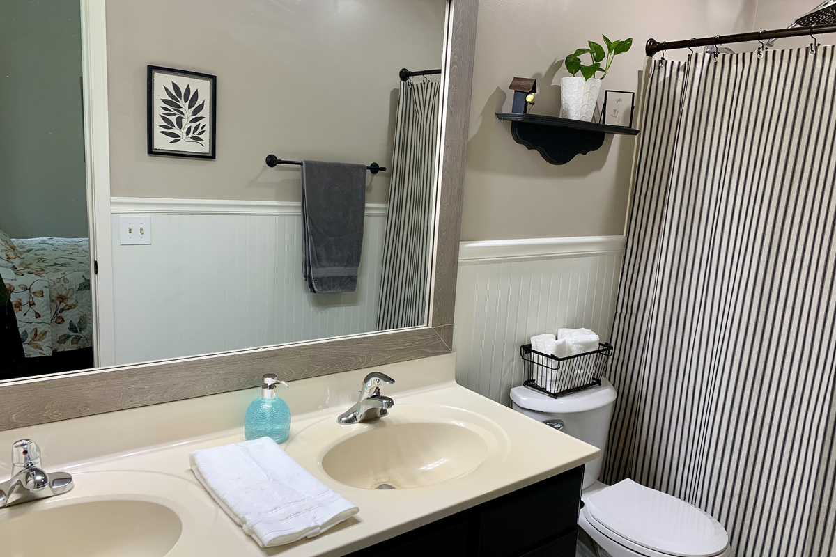The ensuite bathroom 