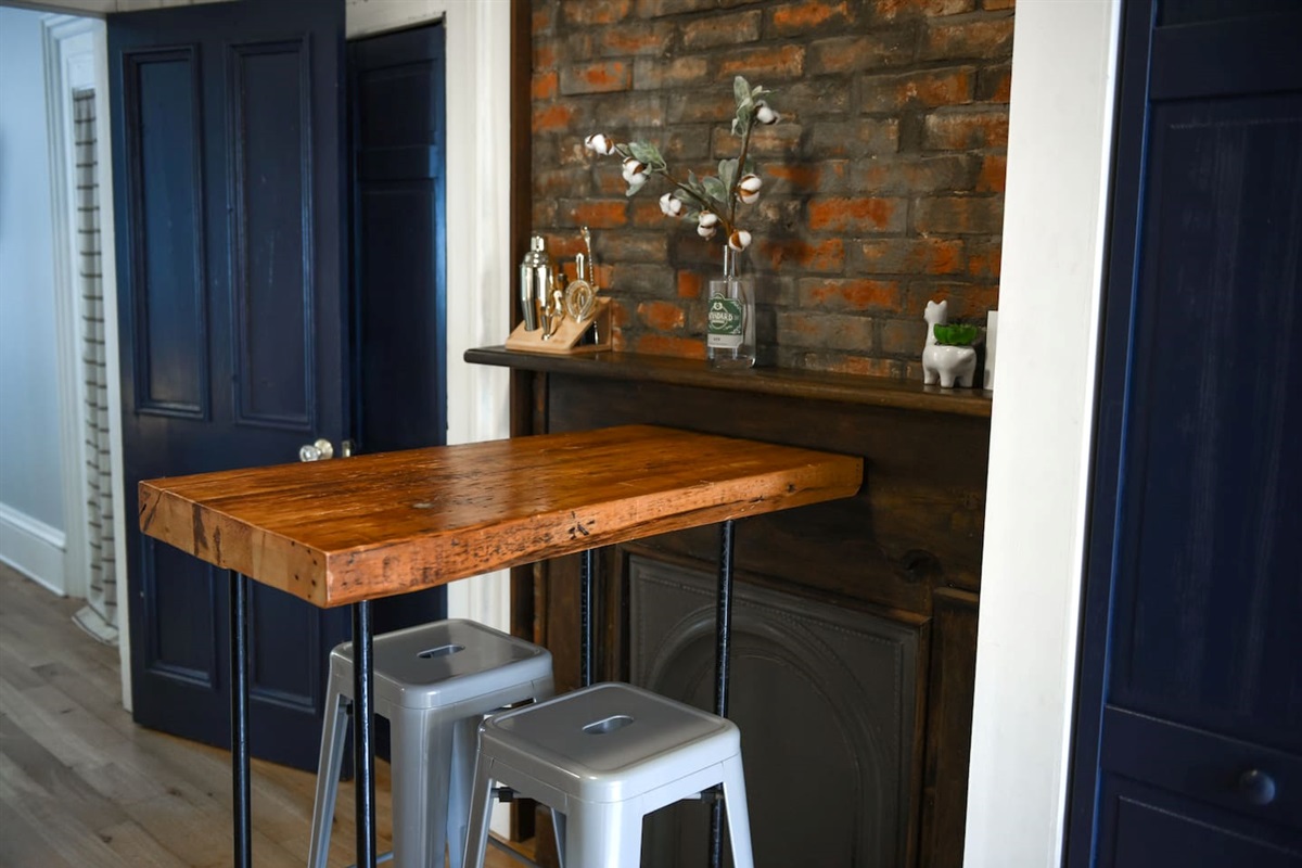 2-Seater Dining.