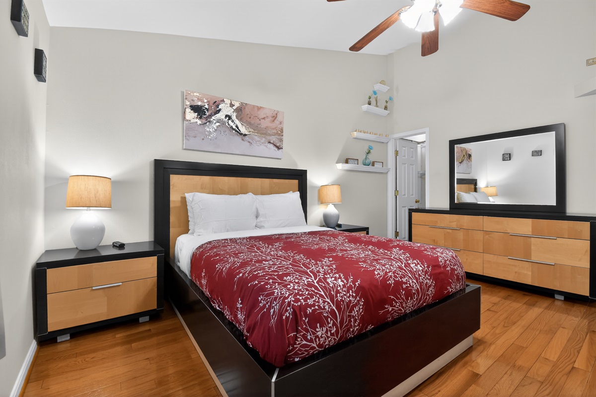 Queen Bedroom — Primary Suite, Second Floor, Smart TV, Natural Light
