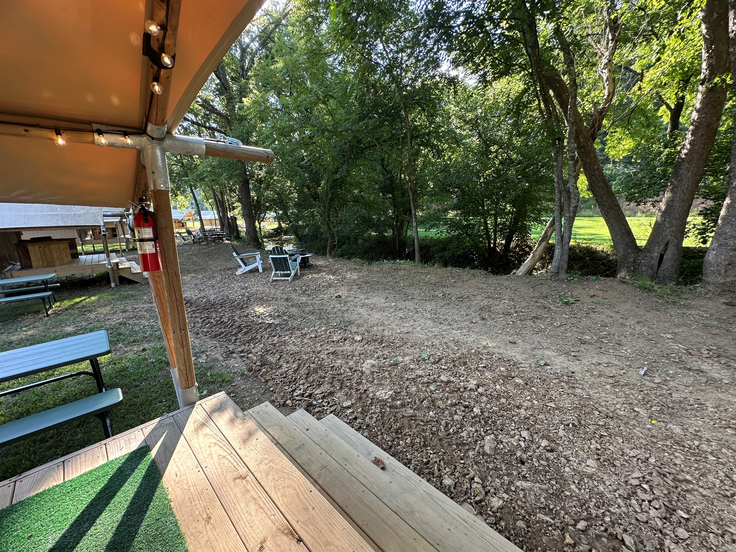 Wake up to peaceful mornings by the creek.
