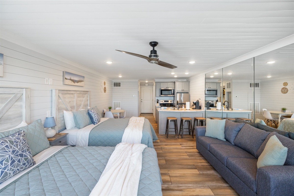 Spacious studio with two new queen beds