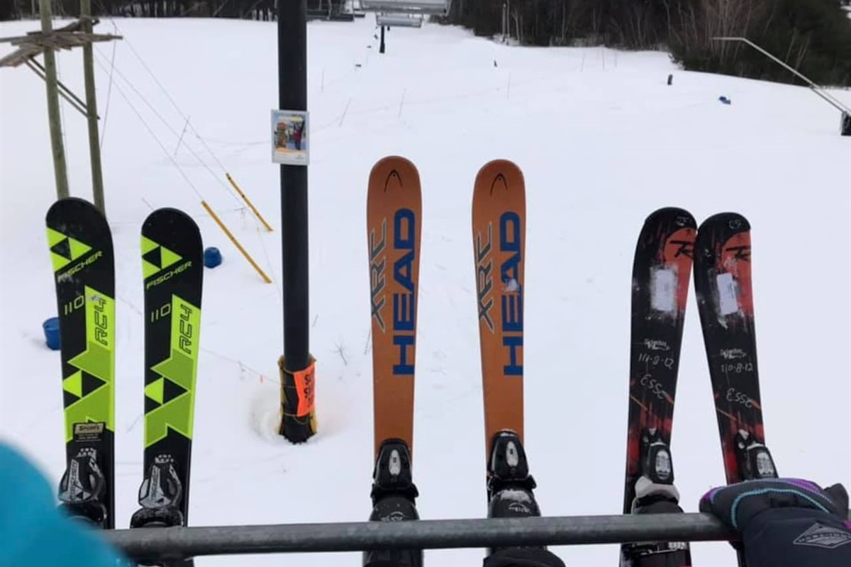 Bring the family and get to skiing, all mountain in the area are ready and waiting for you! 