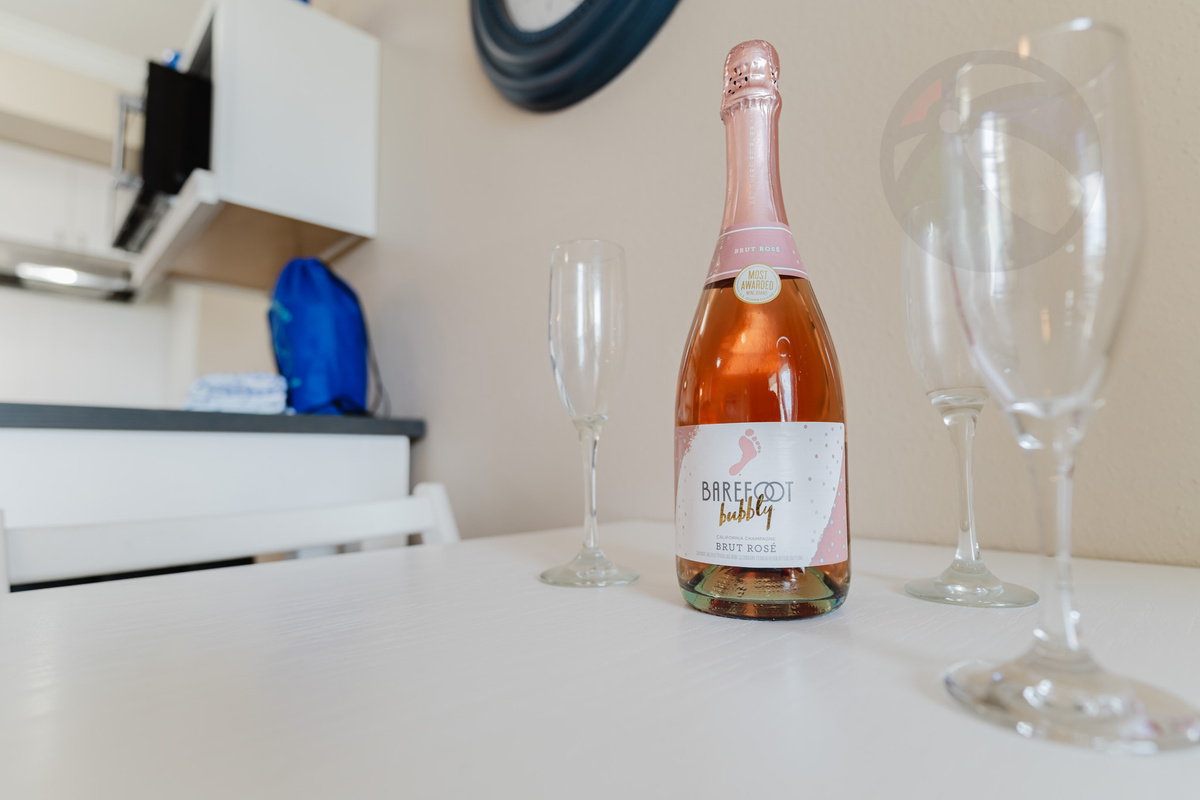 Can you imagine popping the champagne here? (Not included)