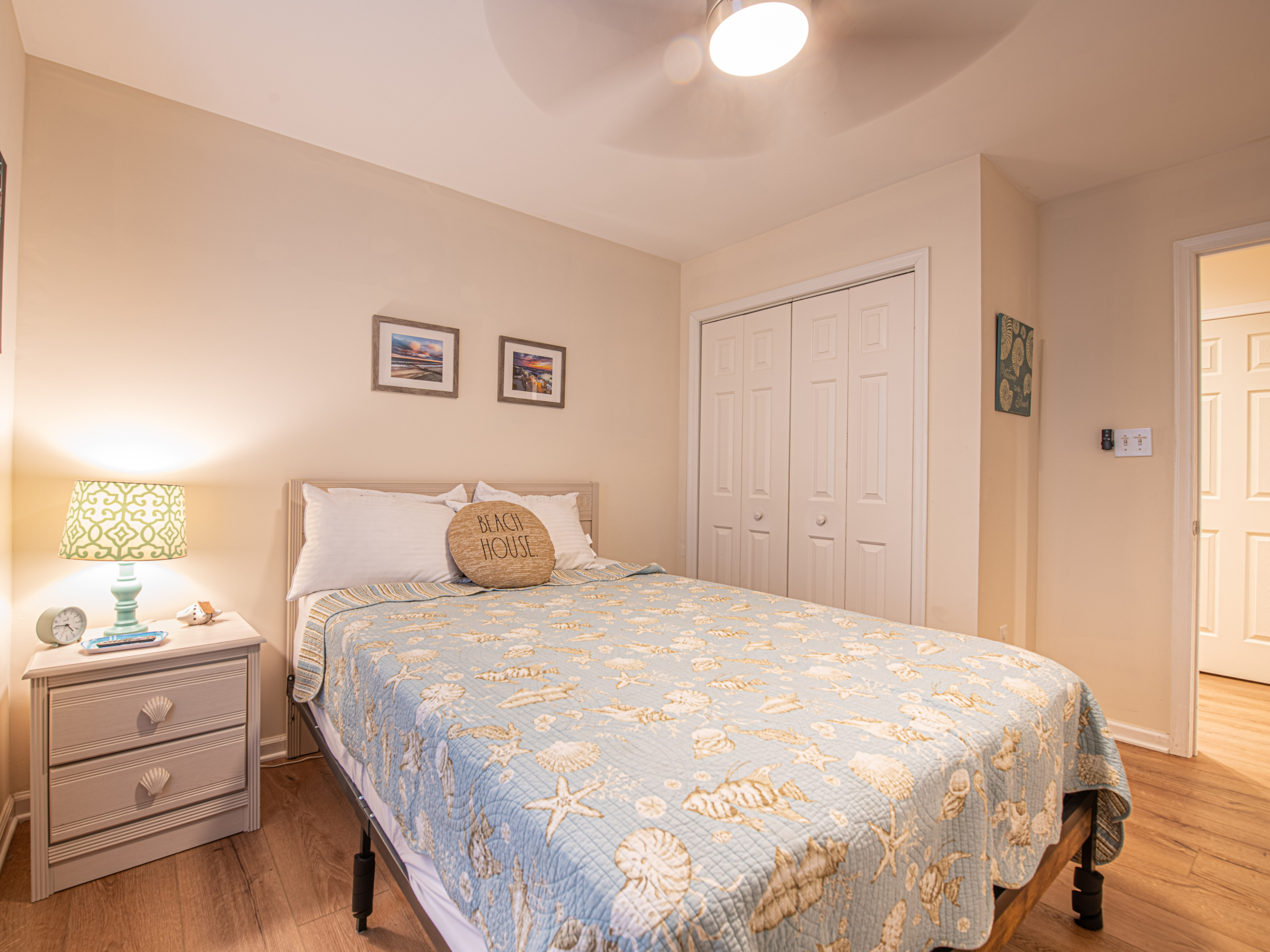 Bedroom 3 with Dresser, Mirror