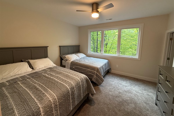 Double queen bedroom 2