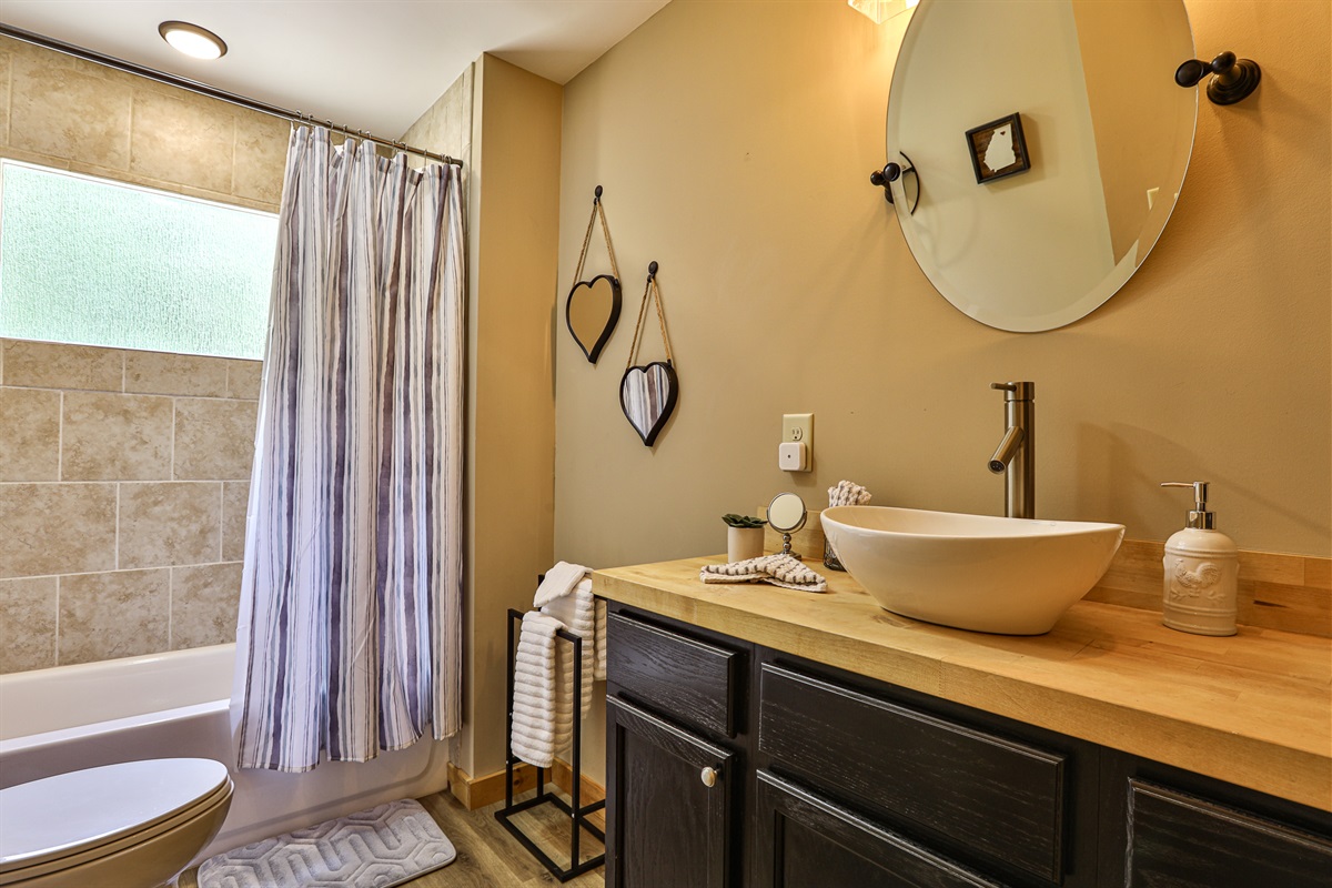 Bathroom 2