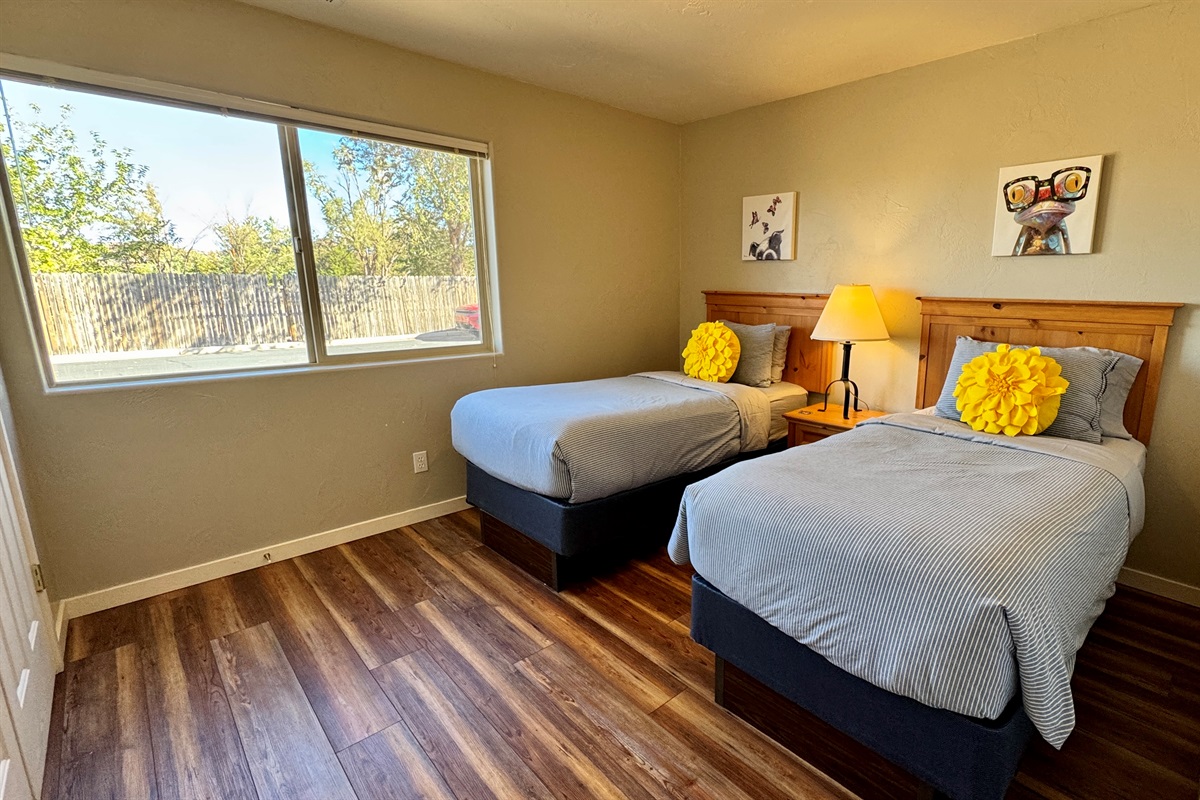 2 Twin Beds Guest Bedroom