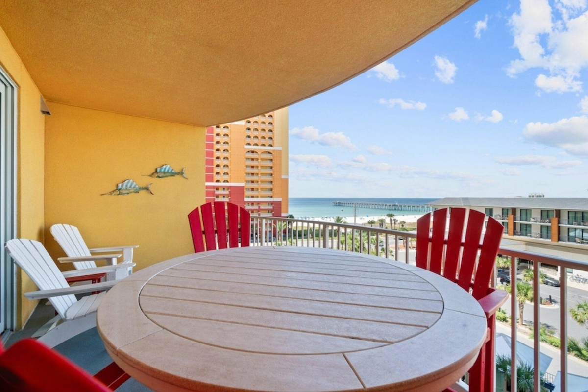 Balcony Table/Chairs with view of the gulf. 