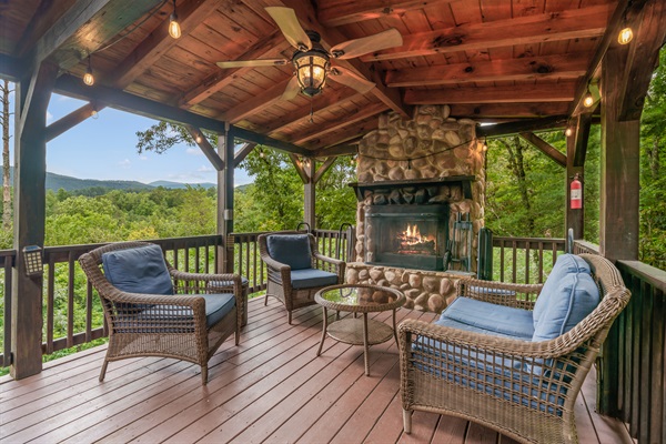 Relax with friends and family by the outdoor fireplace