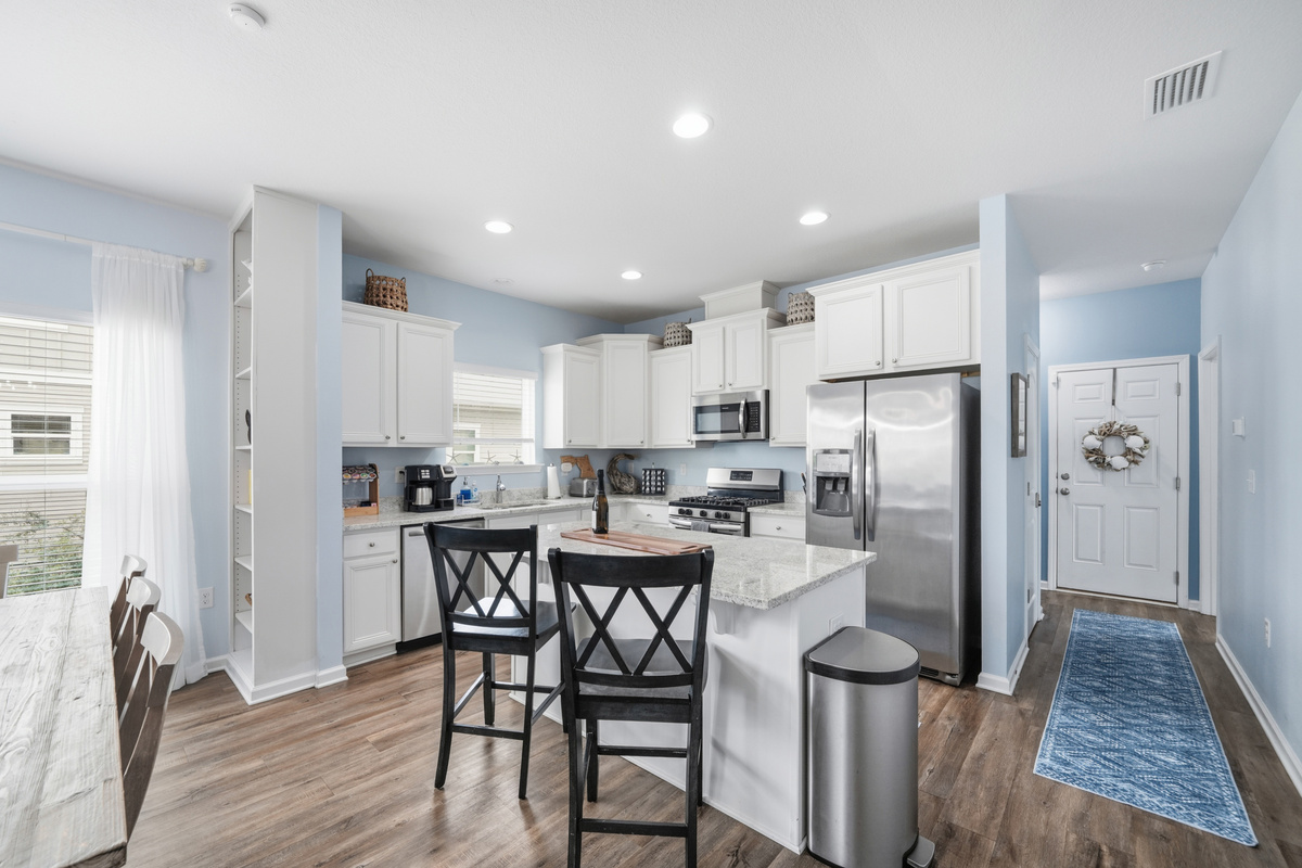 Full Kitchen with stainless steel appliances, modern finishes, and everything you need to prepare delicious meals