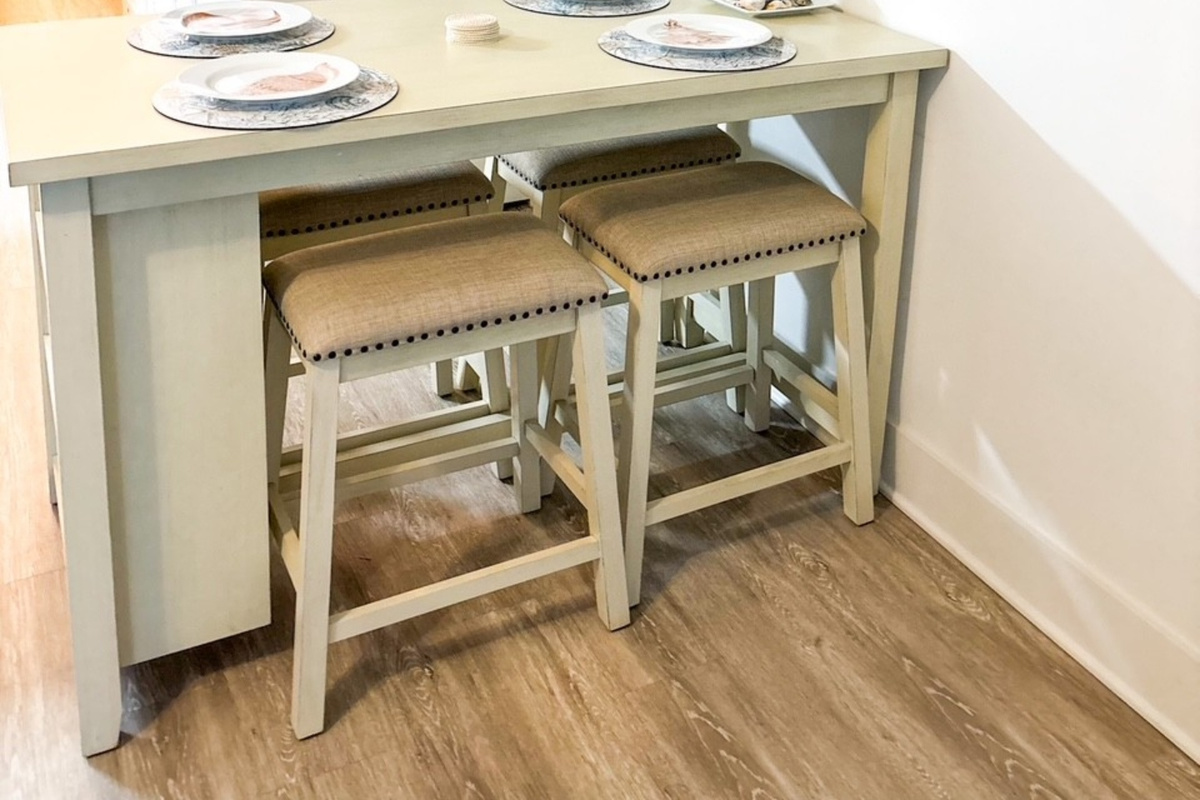 Dining table, 4 seats