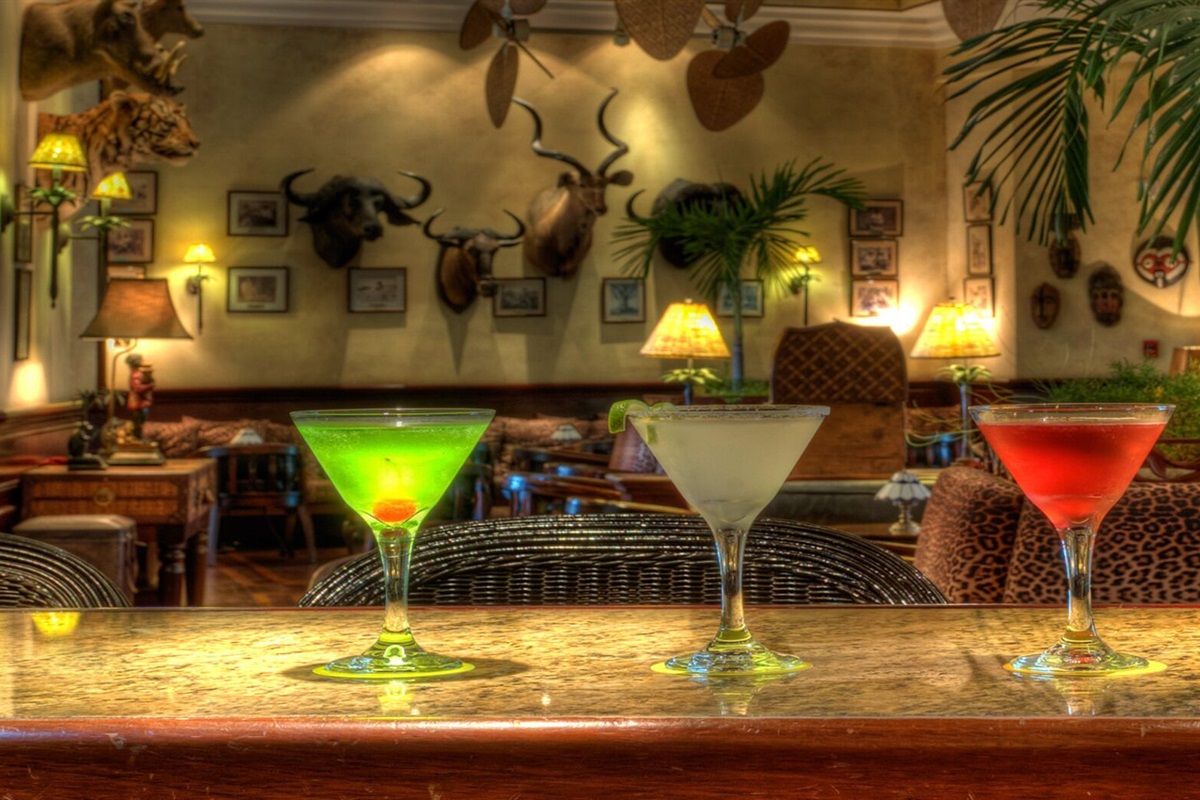 Dining at Pueblo Bonito Emerald Bay, Vacation Travel Exclusives