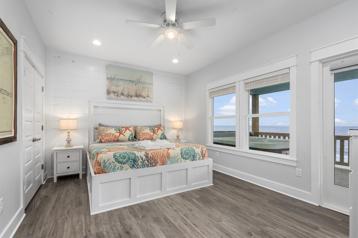 5deda1ba0278490dadcab7cf42b1a386 Large | Beachhouse | Texas | TX | Vacation Homes | Galveston | Crystal Beach | Kokomo | Breezy Days | Beachfront Elegance | Sunrise Serenity | Southern Sands Property Management, LLC