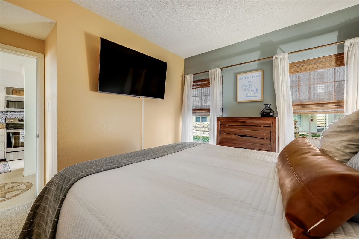 HDTV in Guest Bedroom