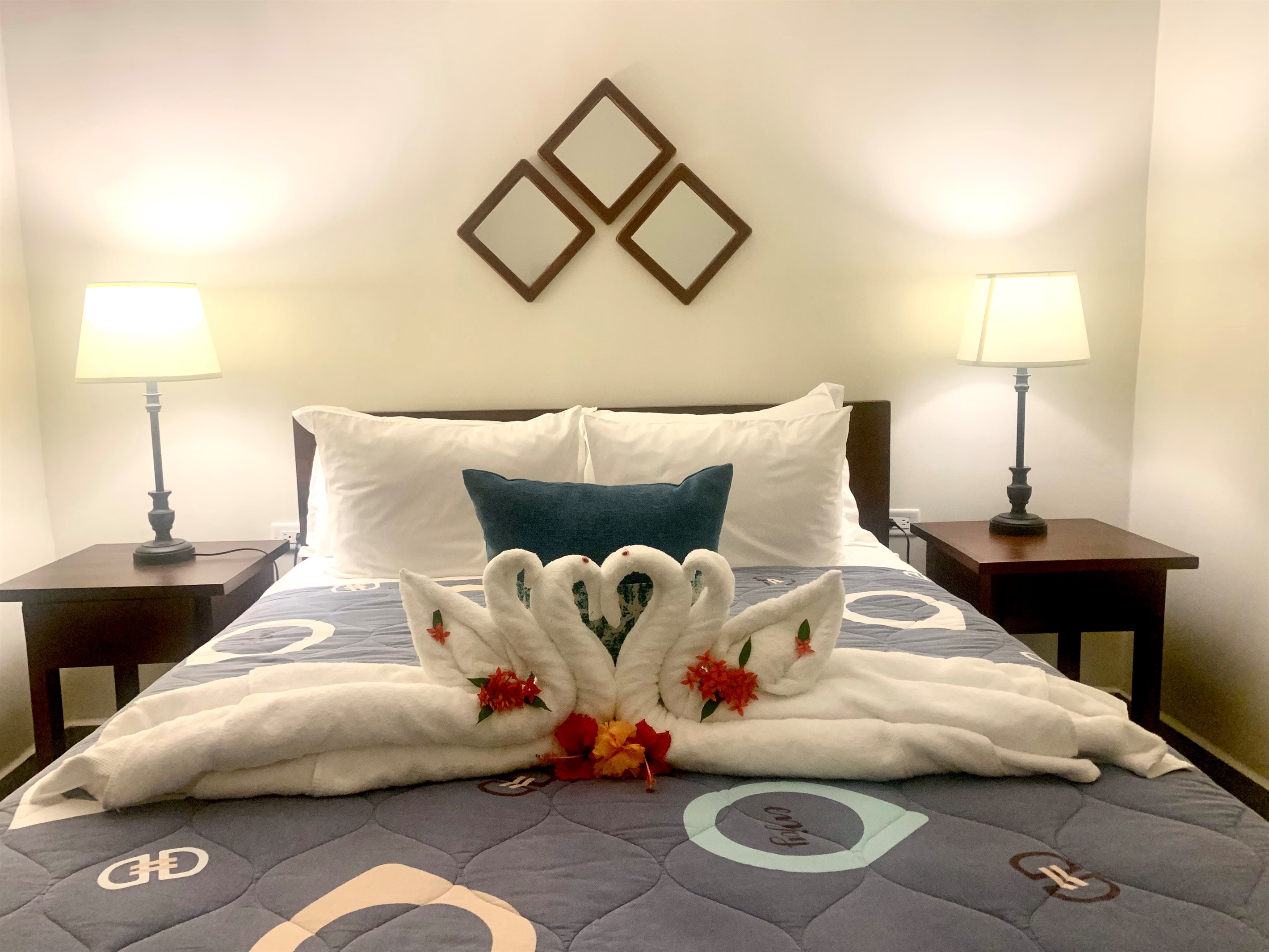 1st BEDROOM