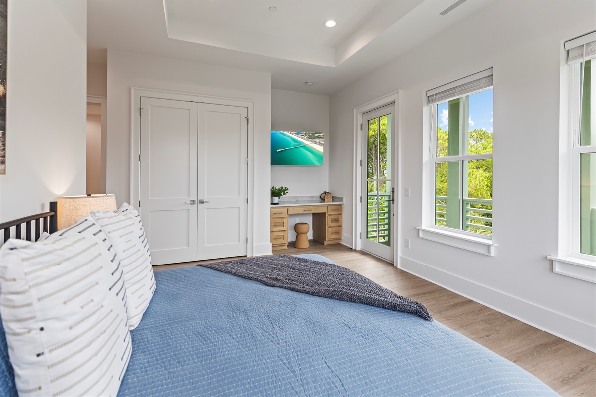 2nd Bedroom (3rd Floor)