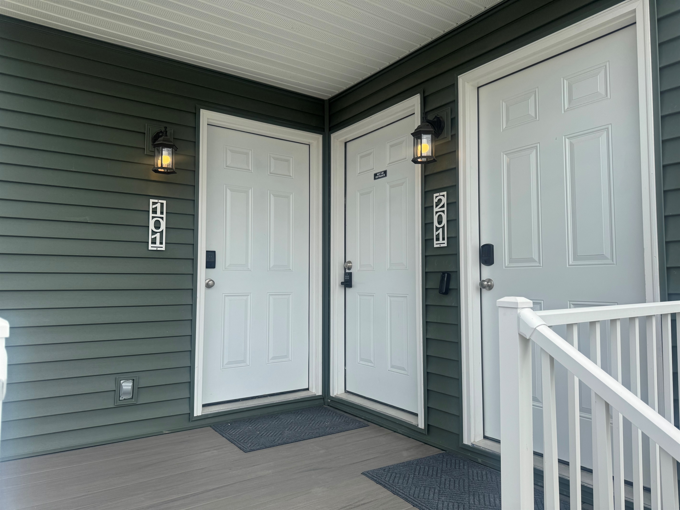 Back door (entry unit 101 is on the left)