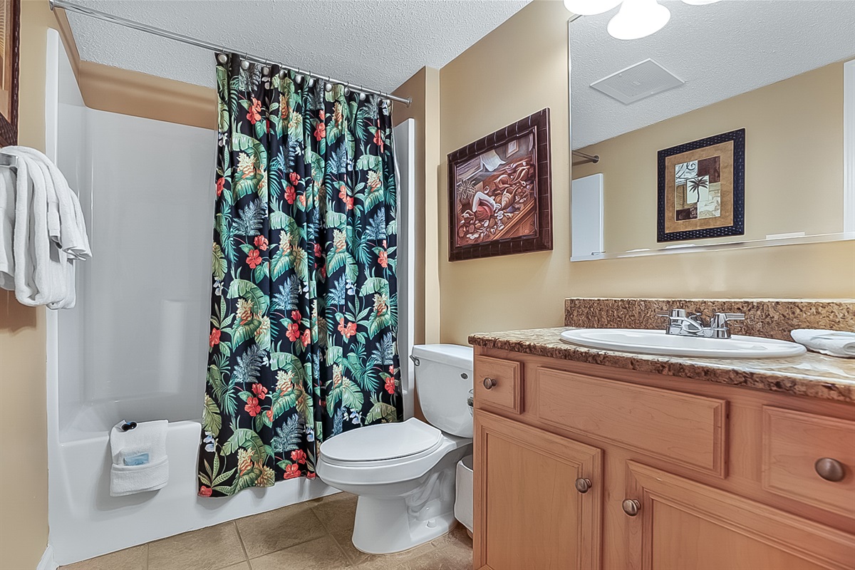 2nd Bathroom